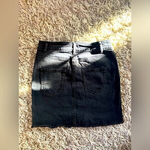 Wild Fable Size 00 Black Denim Skirt